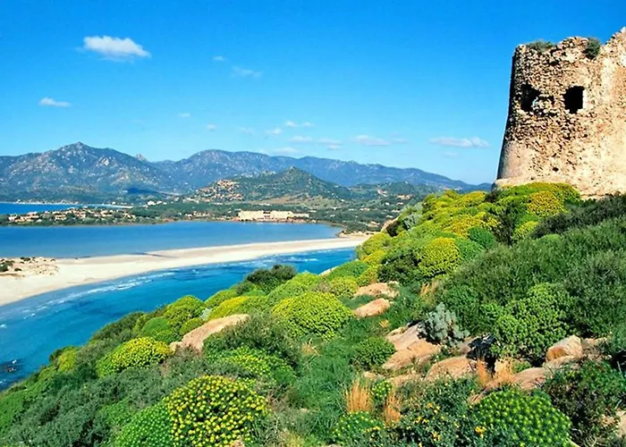 Apartment Coastal Hideaway With Pool Villasimius