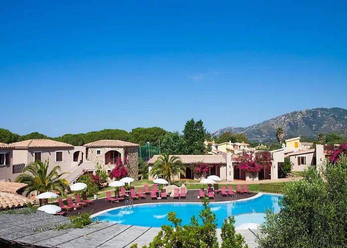 Coastal Hideaway With Pool * Villasimius