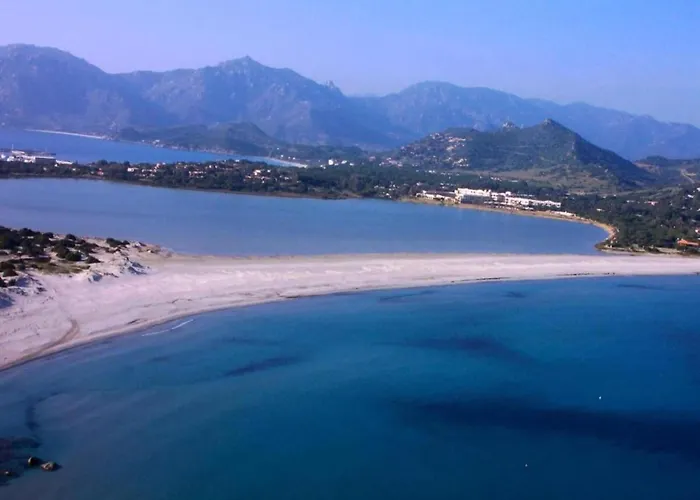 Coastal Hideaway With Pool Apartment Villasimius