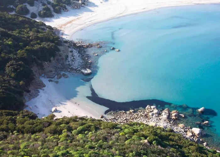 アパート Coastal Hideaway With Pool